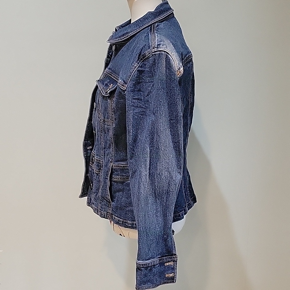 JONES NEW YORK SPORT jeans coat jacket. Classic look. Size Medium. - Picture 2 of 7